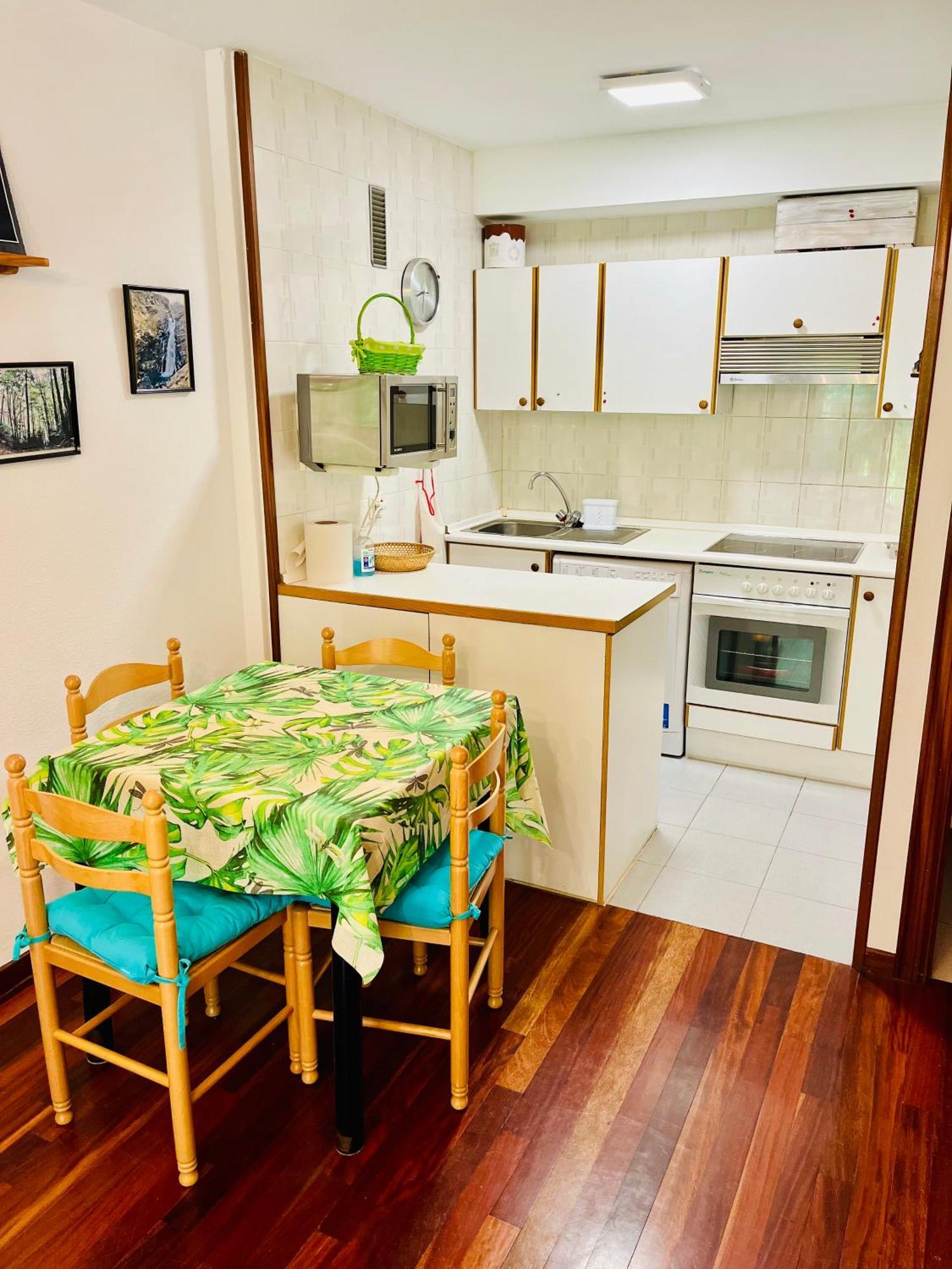 El Refugio De La Ardilla, Apartamento Canfranc-Estacion Ngoại thất bức ảnh