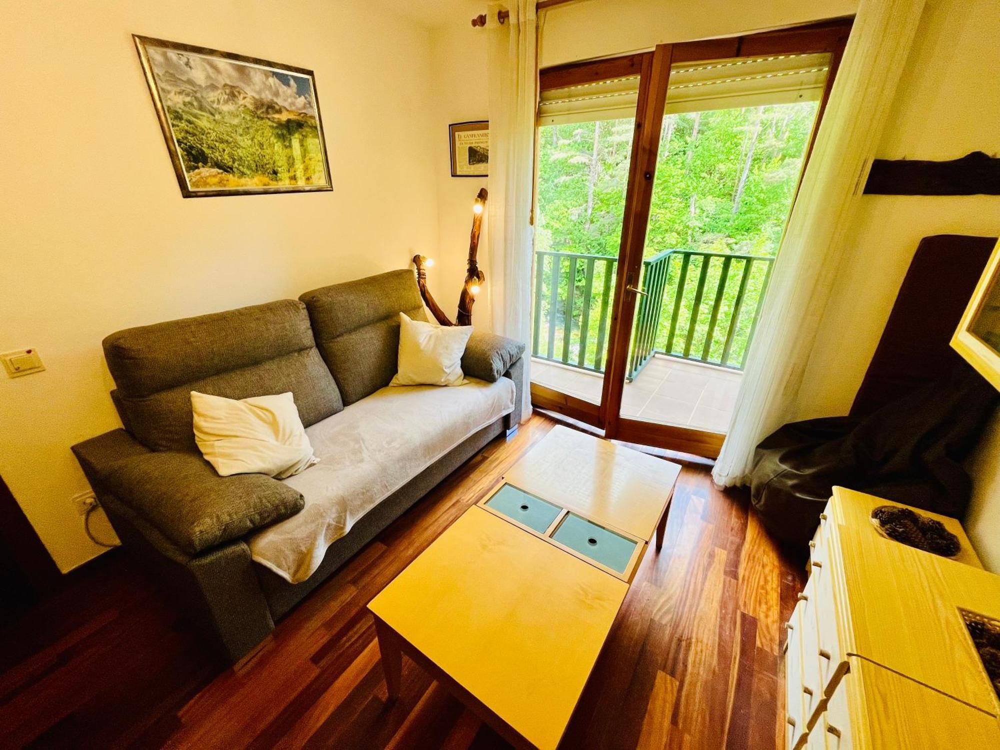 El Refugio De La Ardilla, Apartamento Canfranc-Estacion Ngoại thất bức ảnh